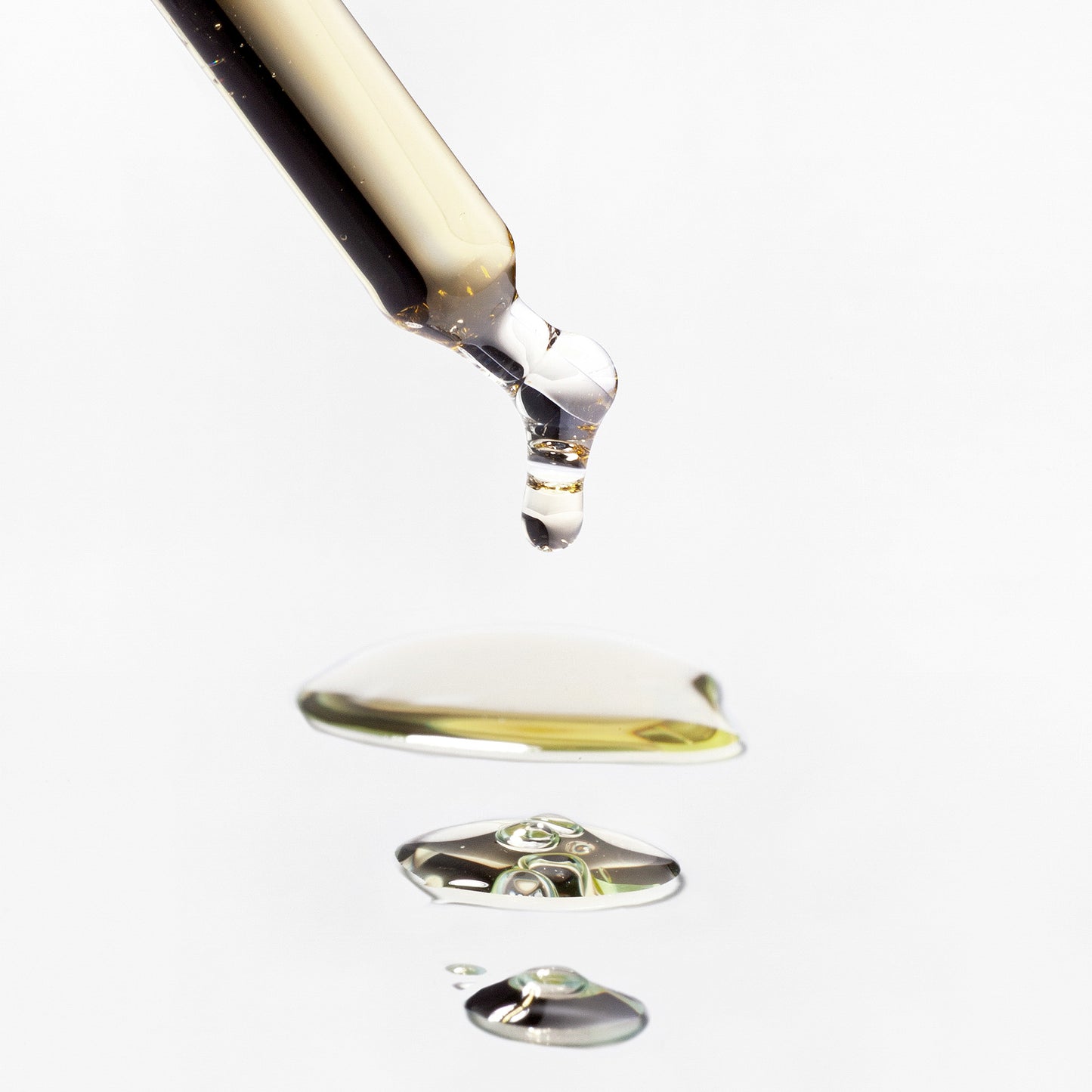 MÁDARA Custom Actives – Omega 3-6-9 Concentrate Siero Nutriente 17.5ml