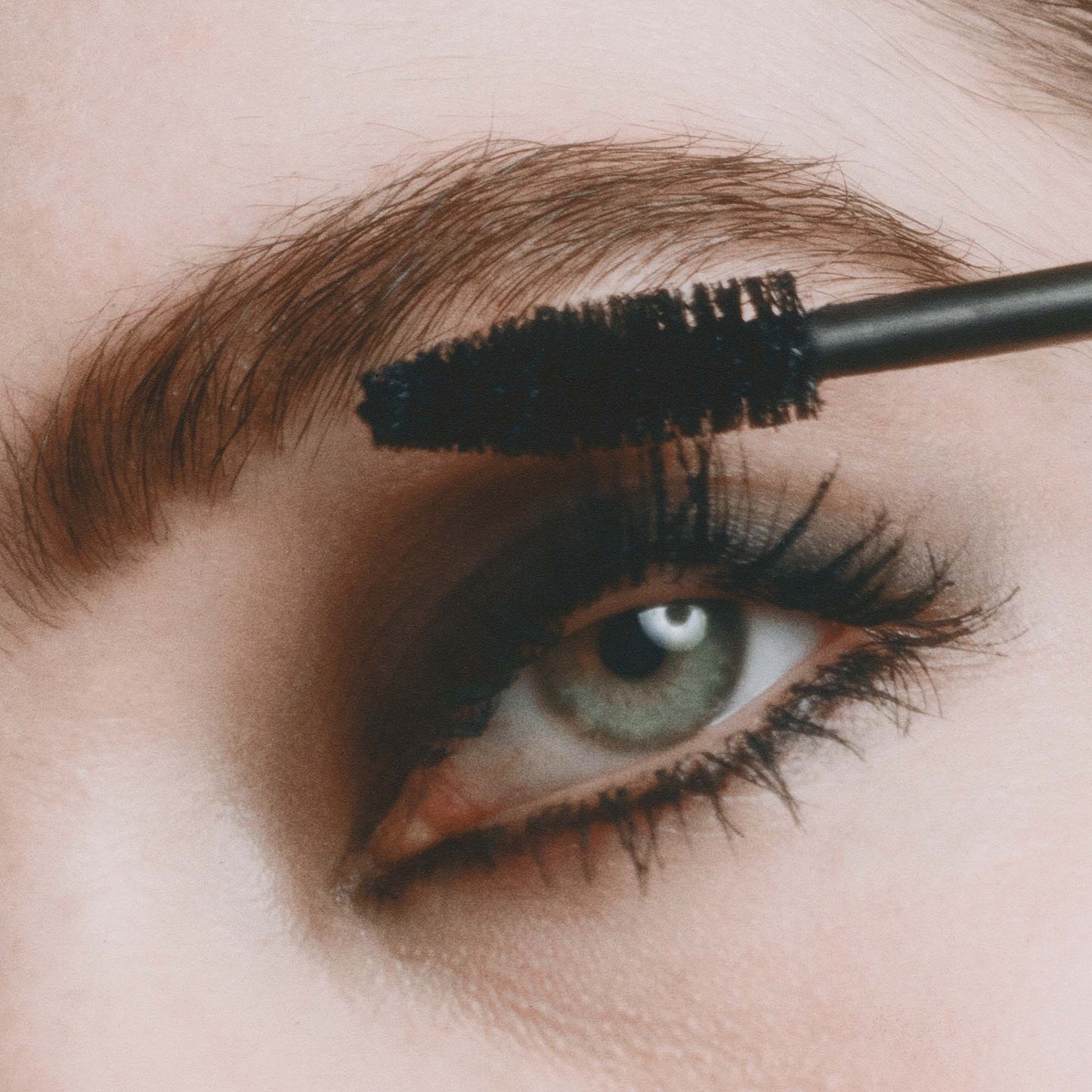 Infinite Lash Mascara - Come Closer