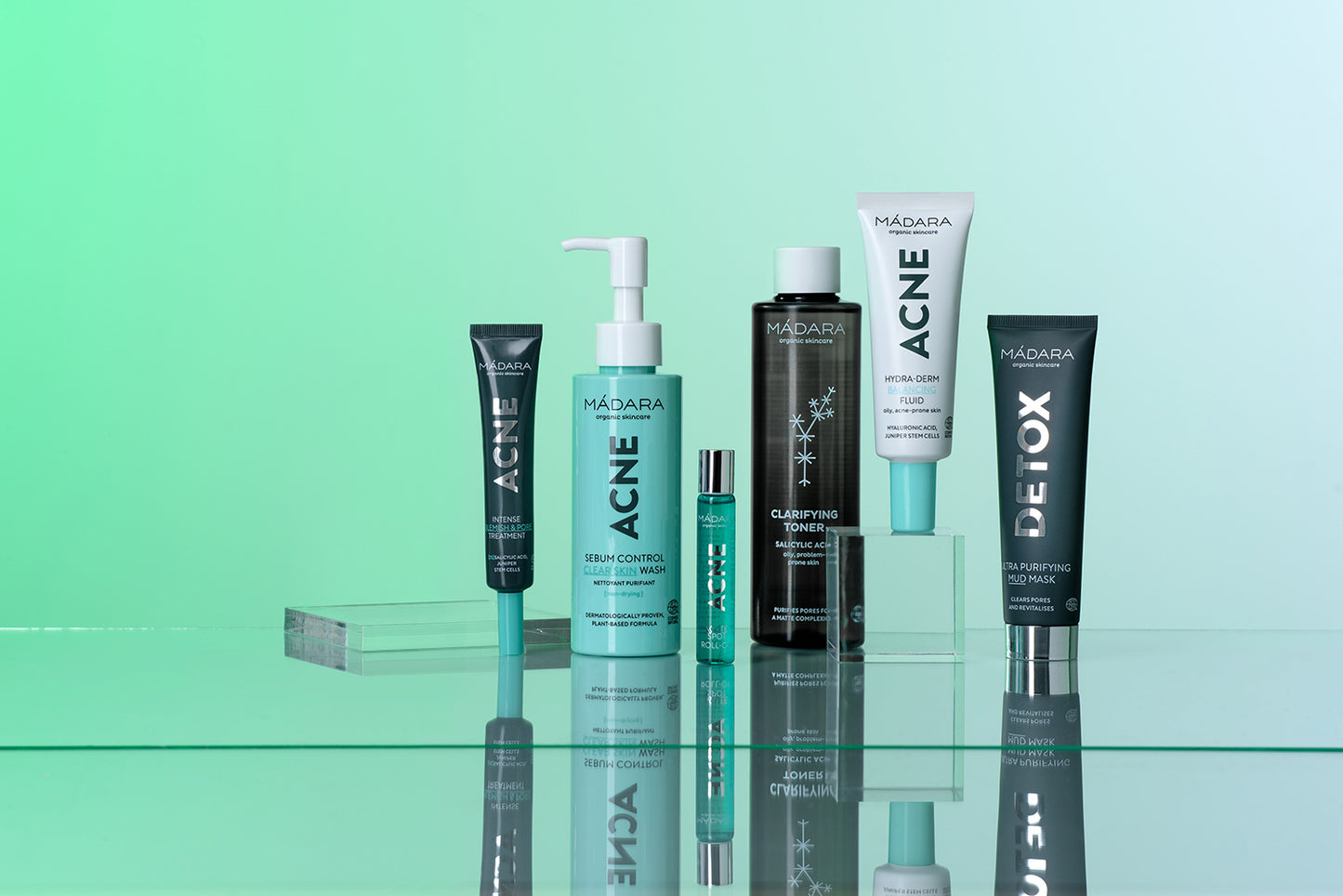 MÁDARA Spot Roll-On – Trattamento Anti-Imperfezioni Viso 8ml