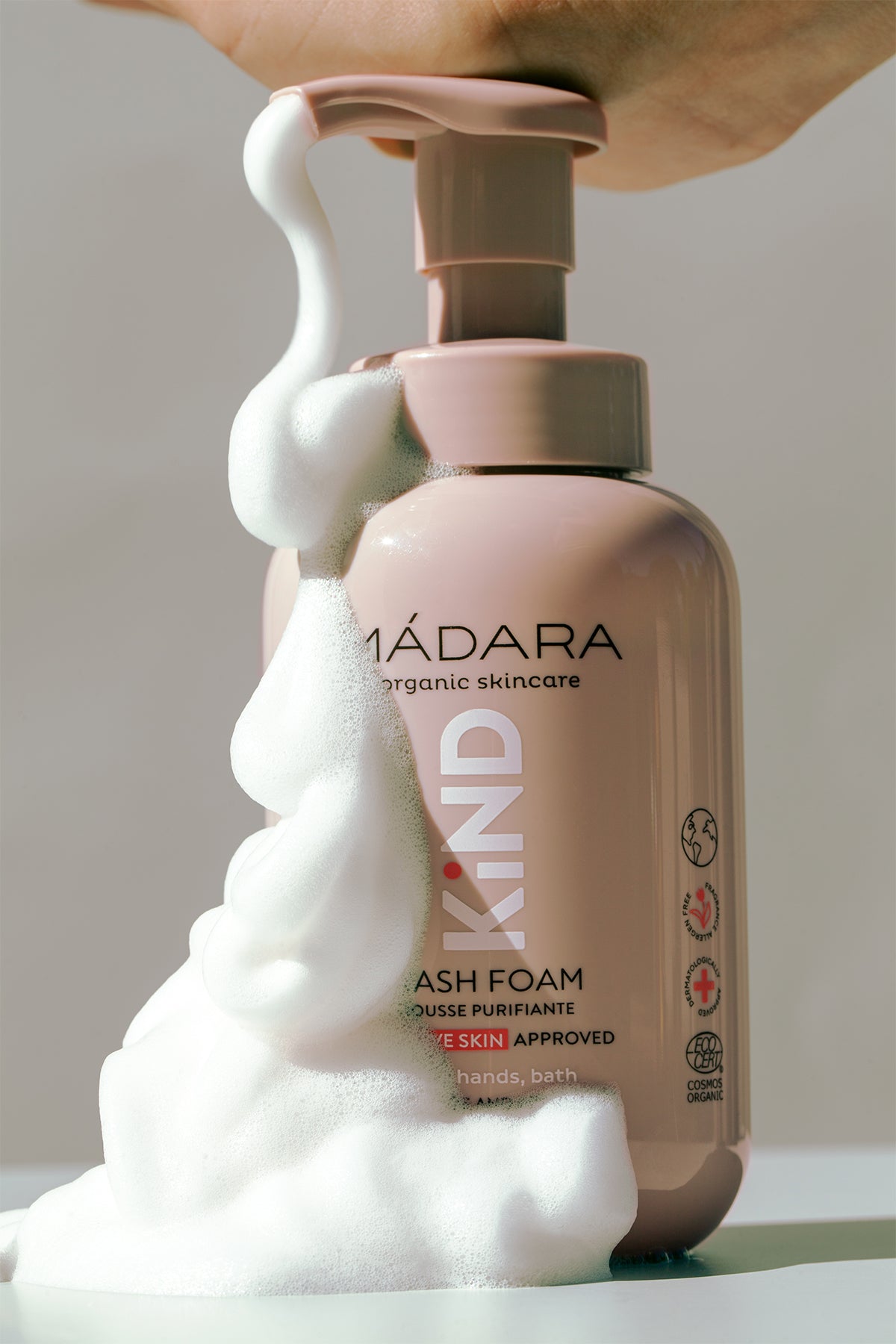 MÁDARA Kind Wash Foam – Schiuma Detergente Delicata 300ml