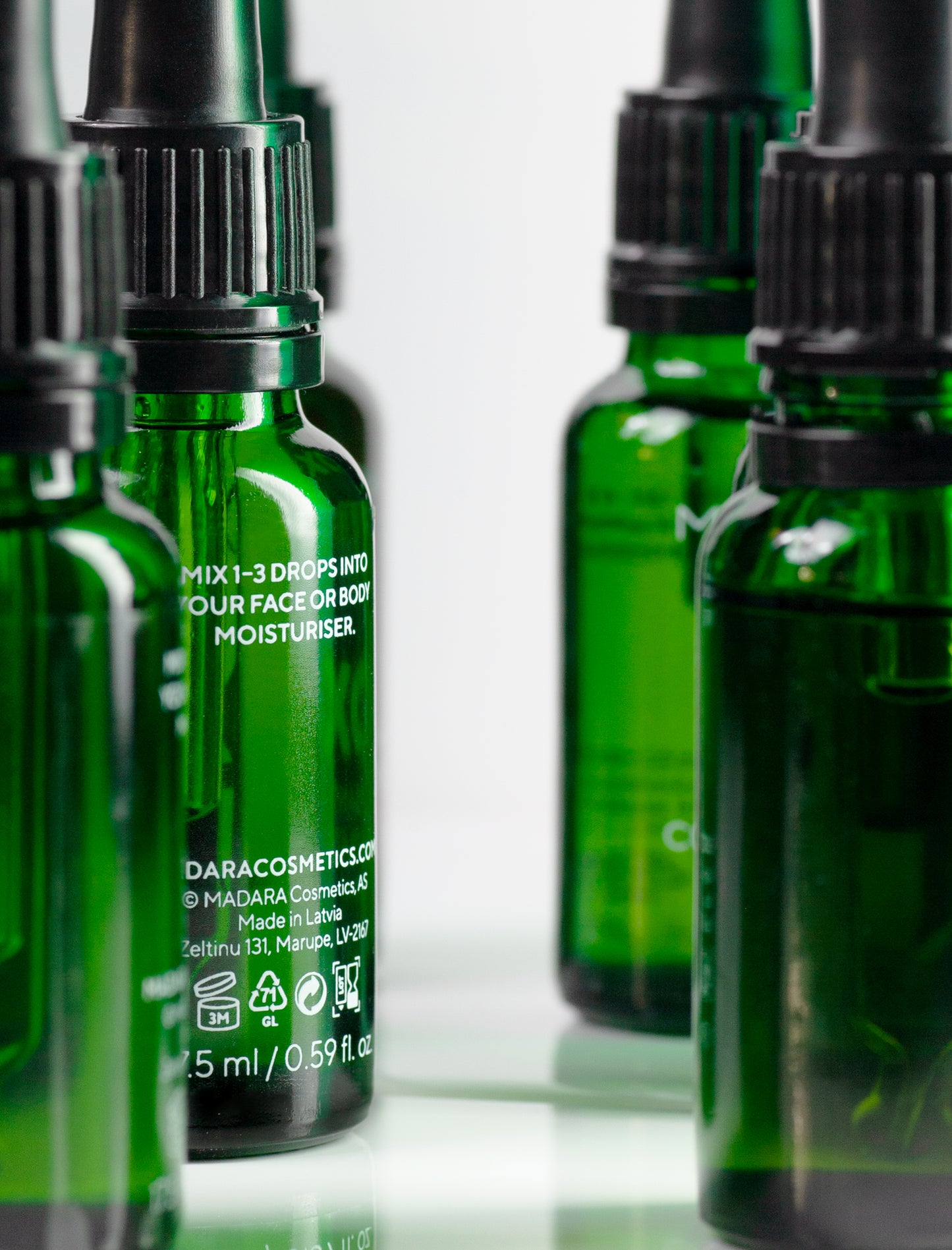 MÁDARA Custom Actives – Caffeine Concentrate Booster Viso 17.5ml