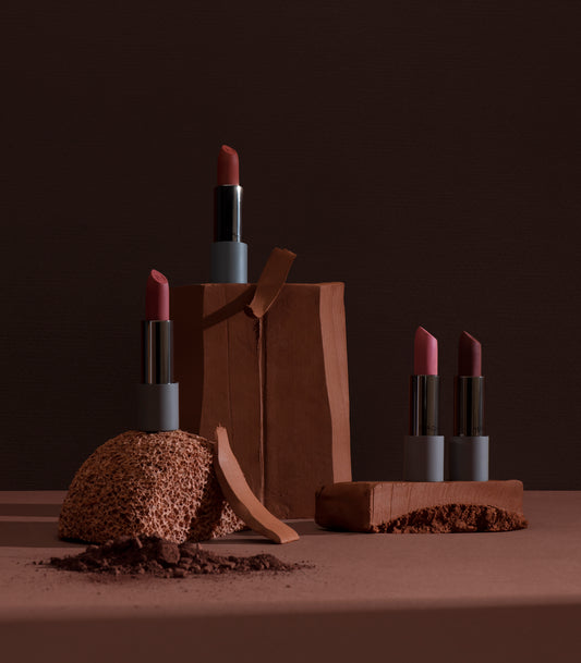 MÁDARA Matte Cream Lipstick – Rossetto Velvet Wear Naturale