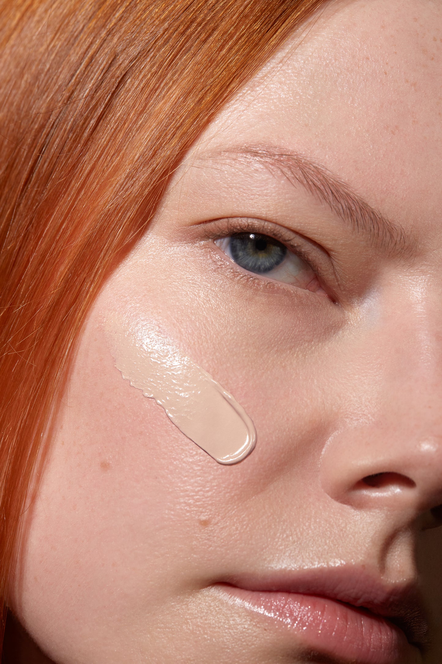 Semi-Matte Peptide Foundation