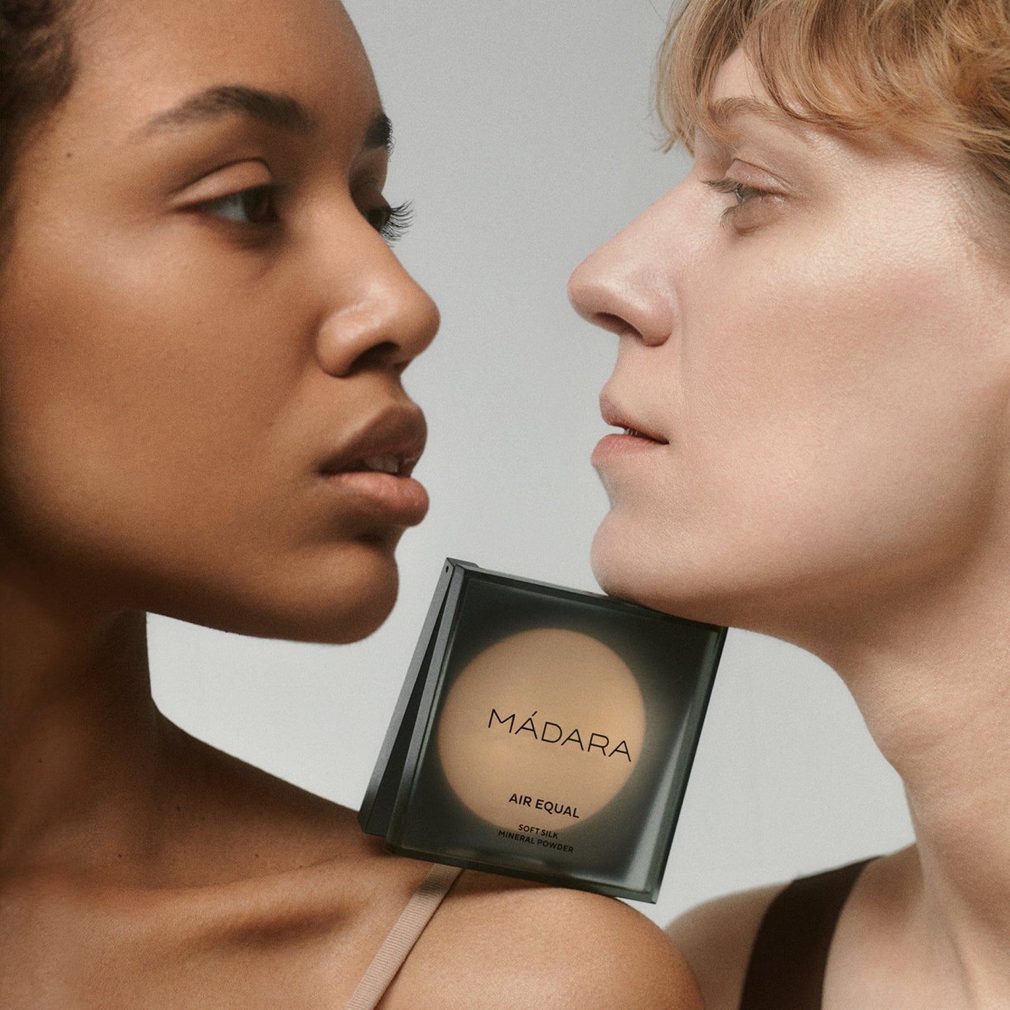 Soft Silk Mineral Powder - Air Equal Cipria