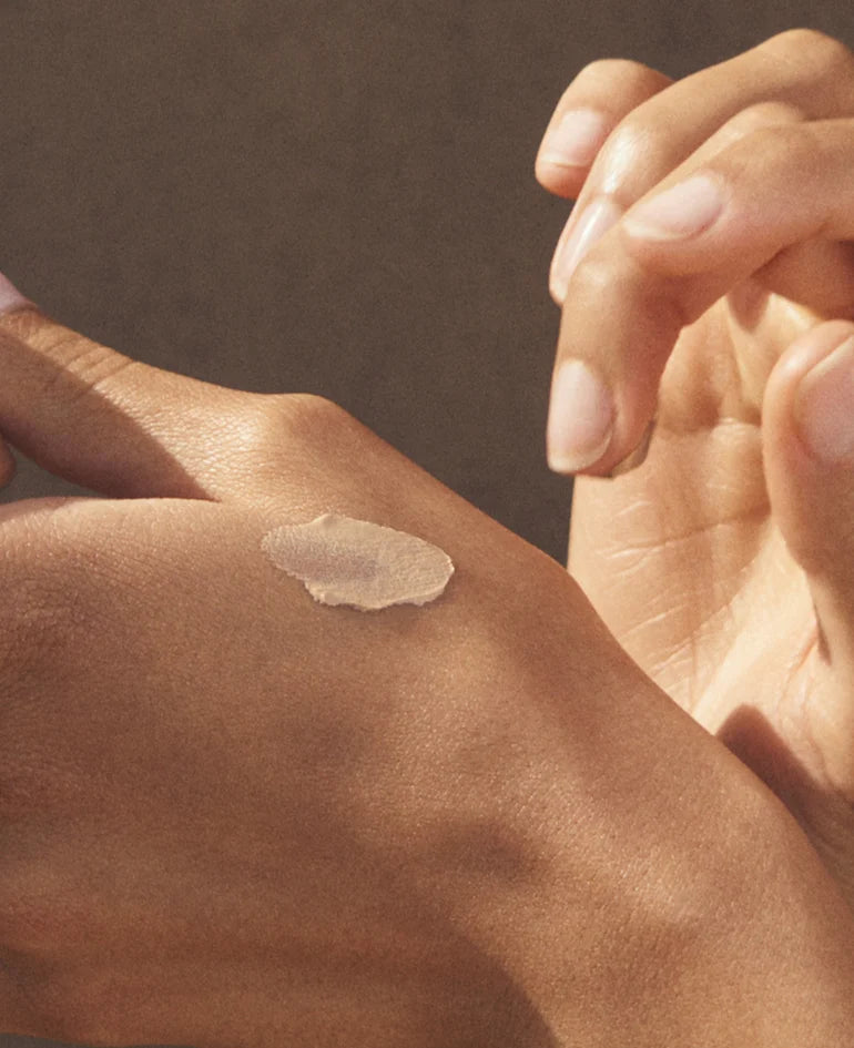 Natura Bissé Diamond Cocoon Sheer Cream SPF 30 PA++ – Crema Giorno Colorata Anti-Inquinamento 50ml