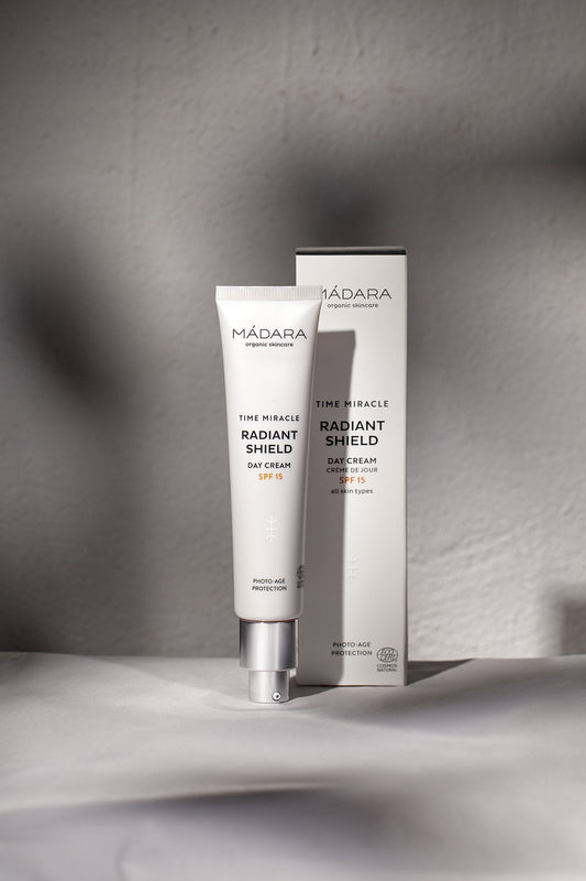 Radiant Shield Day Cream SPF15