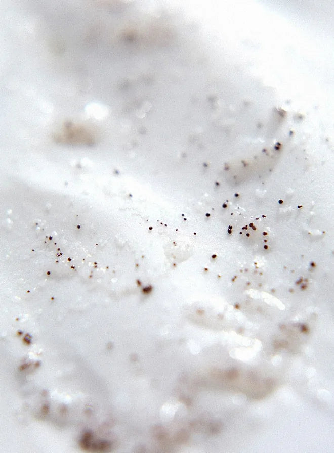 MÁDARA Exfoliating Oil-To-Milk Scrub – Scrub Viso Delicato 60ml